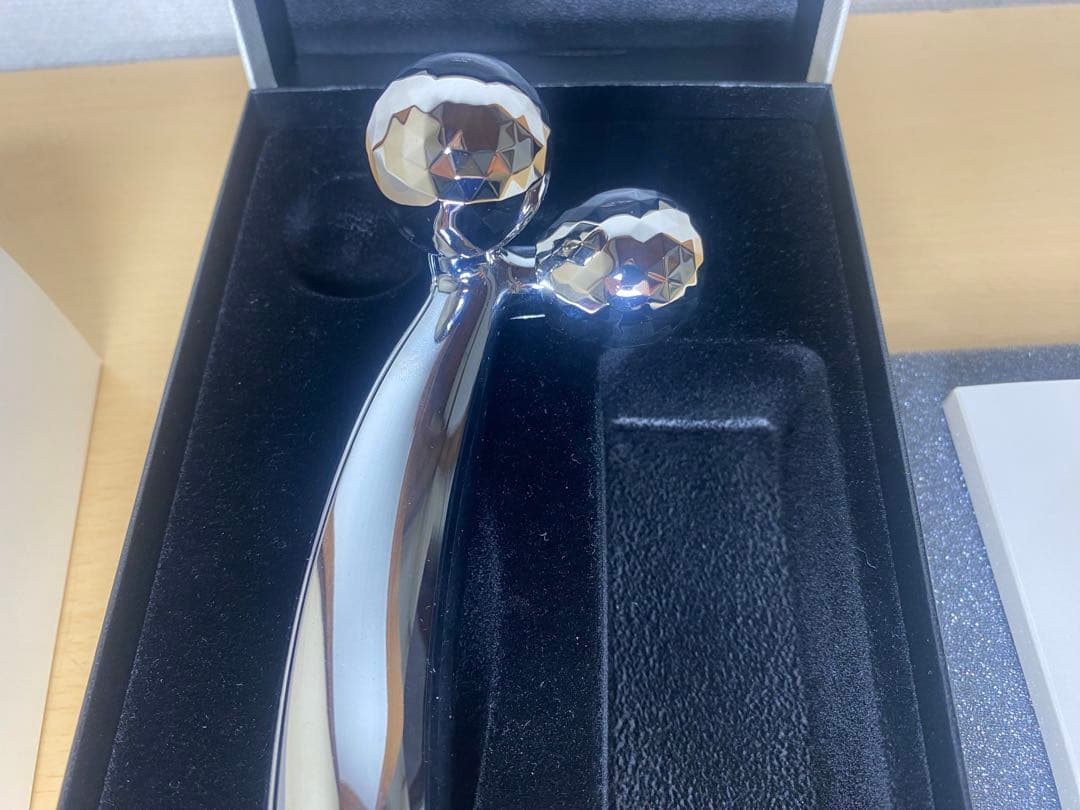 ✨ ReFa リファカラット フェイス 美顔ローラー RF-CF1842B