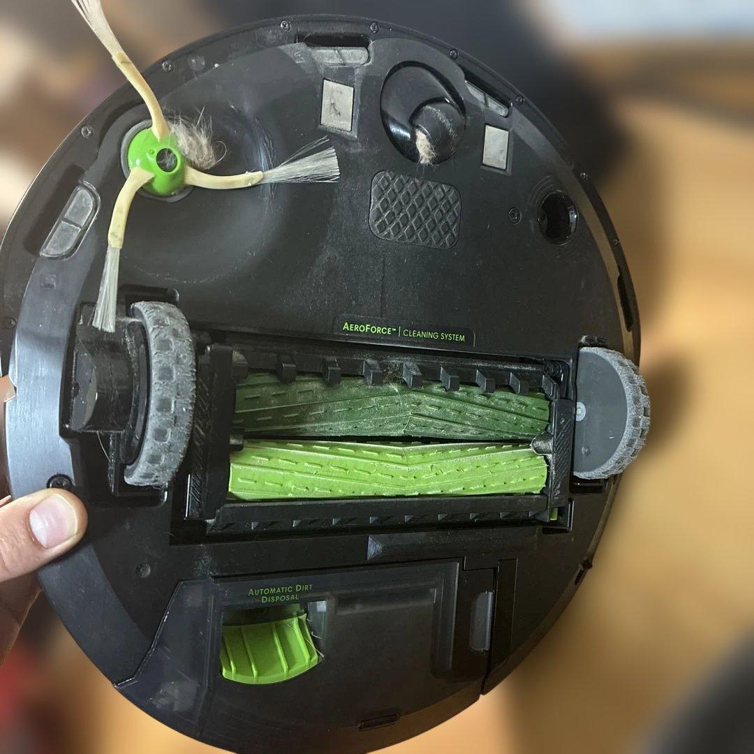 ロボット掃除機(ルンバi3)