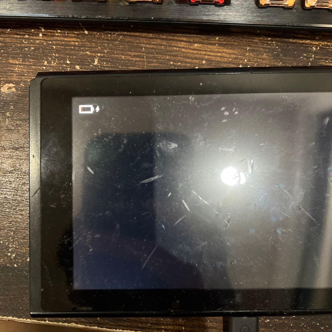 任天堂Switch 本体