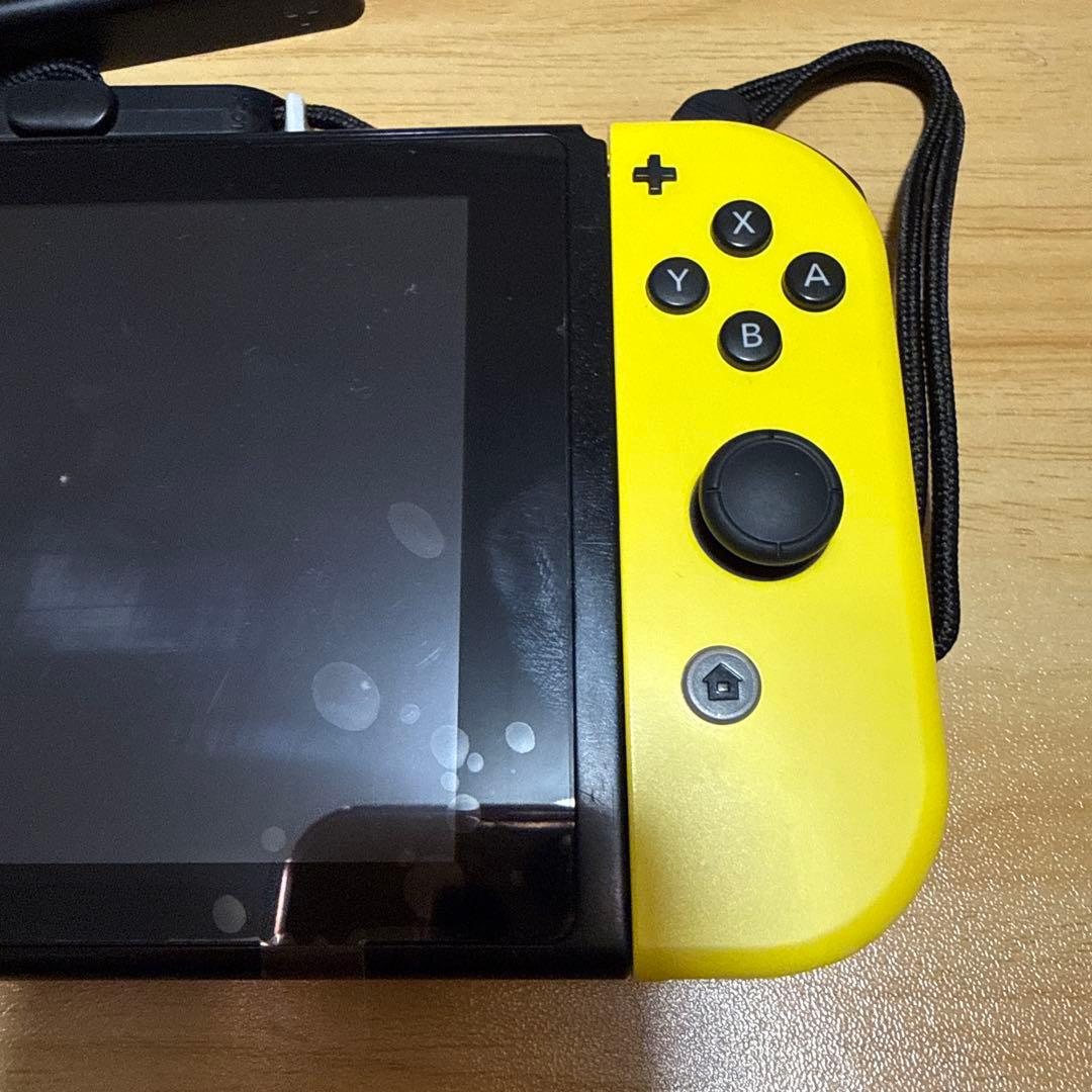 Nintendo Switch 本体 ピカチュウイーブイカラージョイコン付き