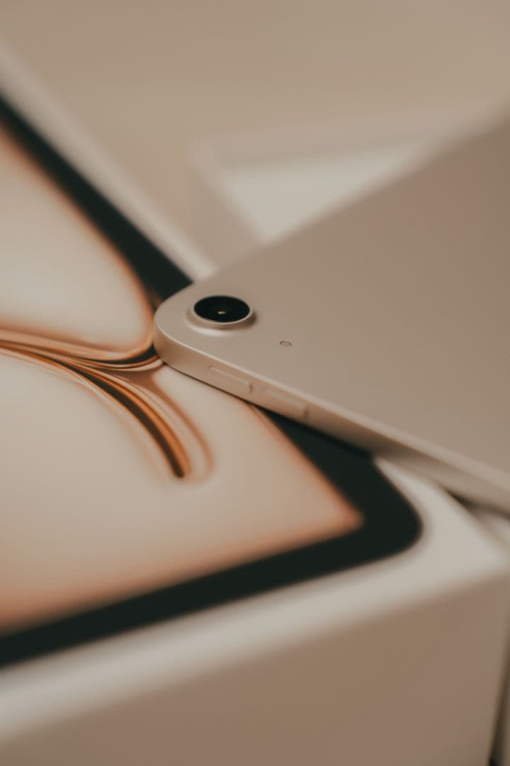 【美品】iPad Air (M2) 11インチ128GB