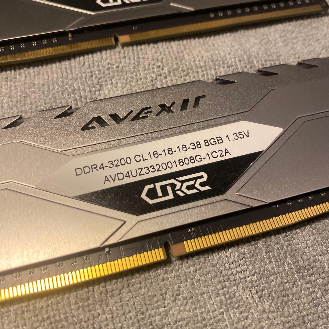 AVEXIR DDR4-3200 8GB メモリ 2枚セット　RGB