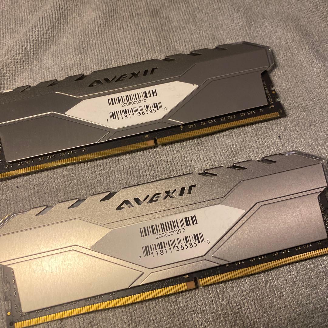 AVEXIR DDR4-3200 8GB メモリ 2枚セット　RGB