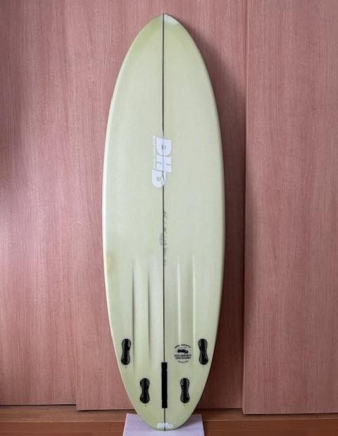 DHD サーフボード 5'10”