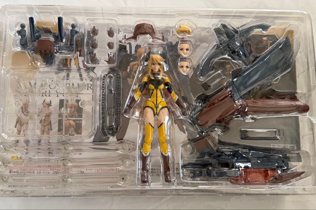 AGP ヤマトアーマー × 森雪 フィギュア バンダイ