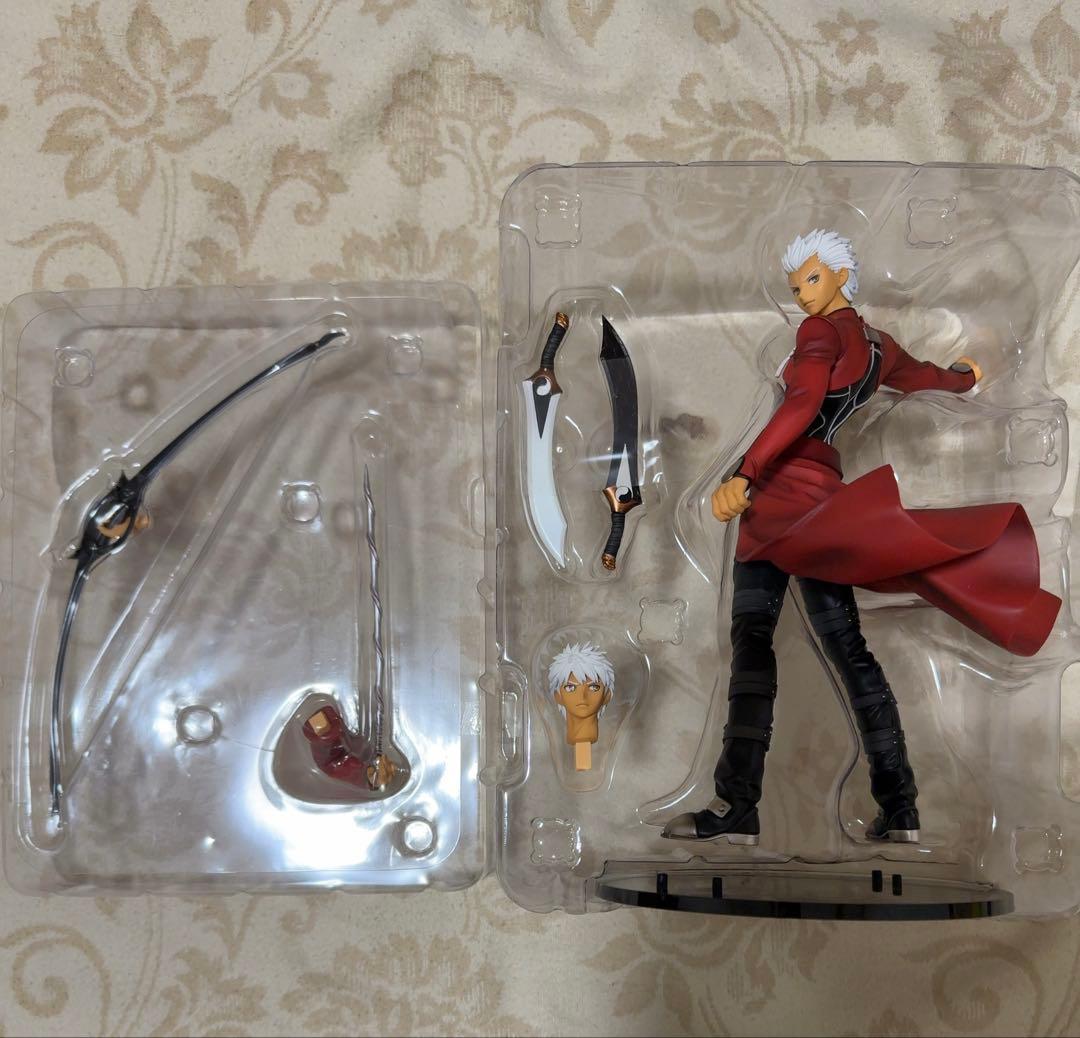 Fate stay night アーチャー　エミヤ フィギュア　アルター