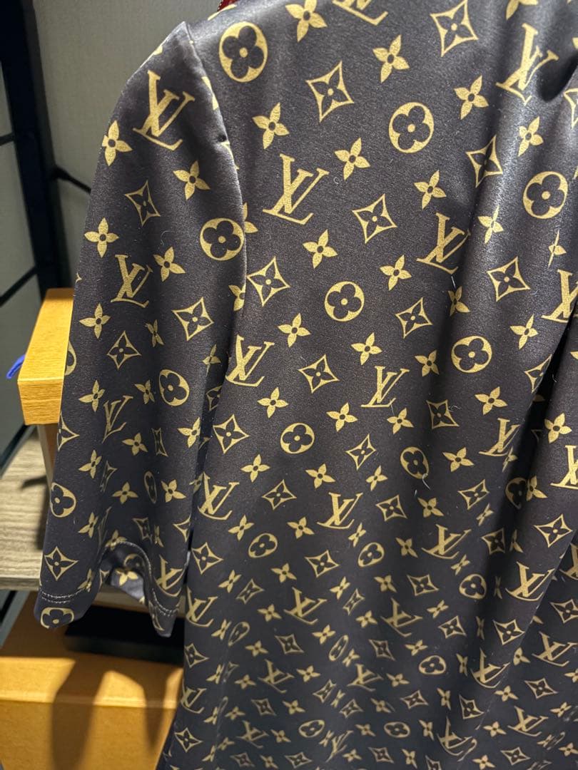 Louis Vuitton ロゴプリント 半袖Tシャツ　モノグラム　Lサイズ