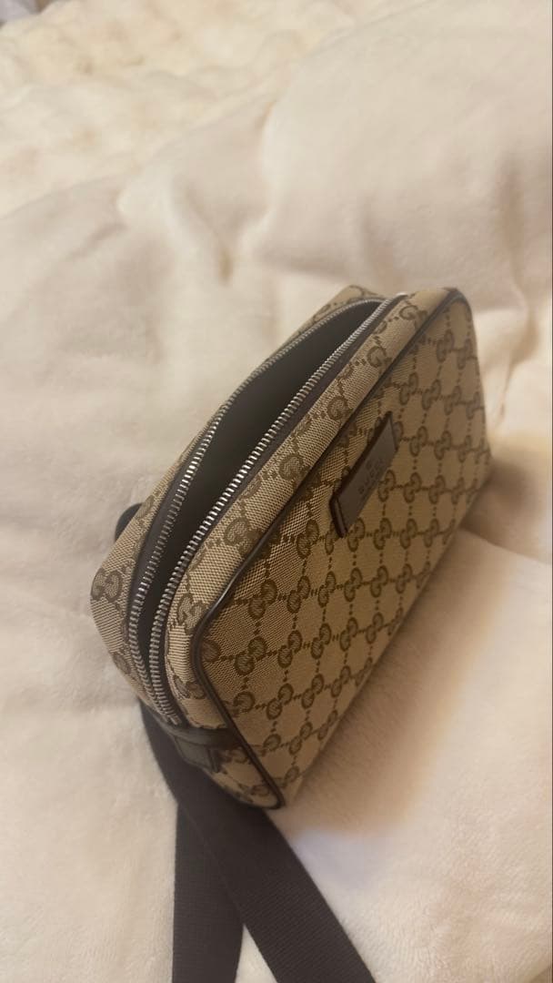 GUCCI ボディバッグ GGパターン ベージュ