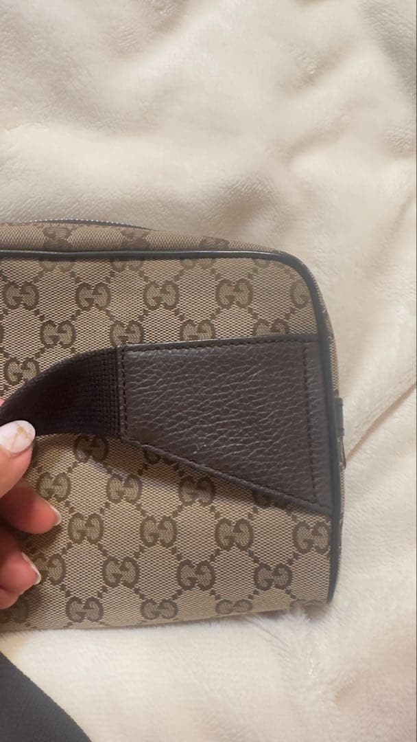 GUCCI ボディバッグ GGパターン ベージュ