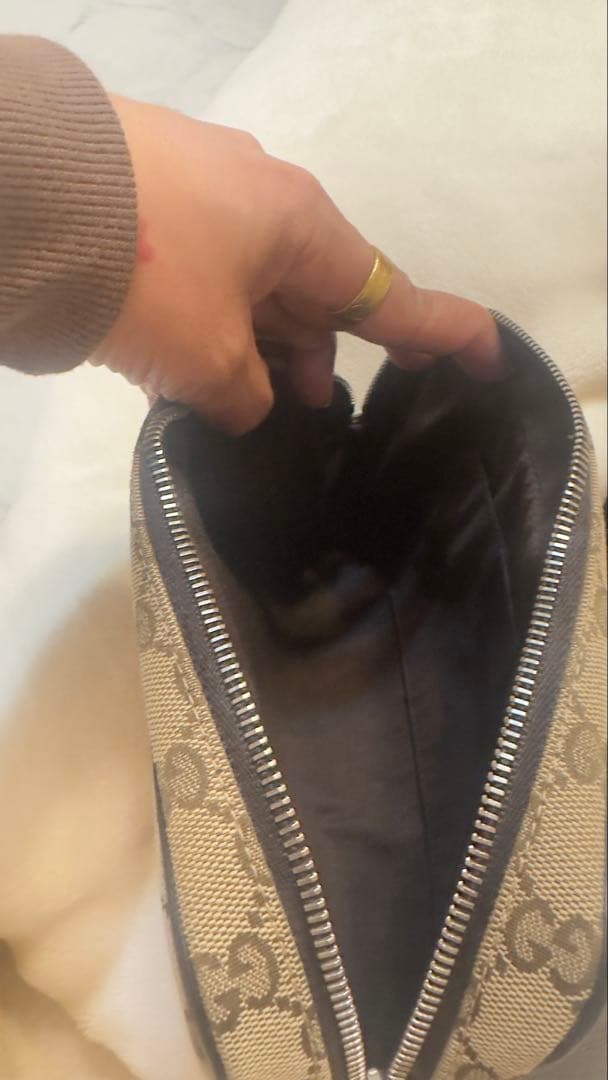 GUCCI ボディバッグ GGパターン ベージュ