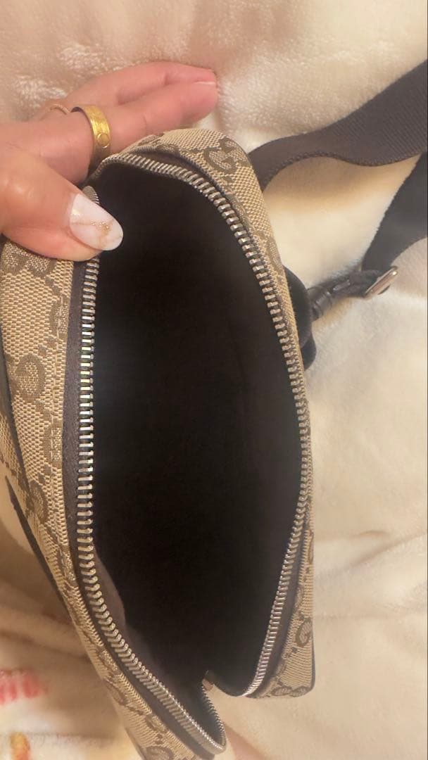GUCCI ボディバッグ GGパターン ベージュ