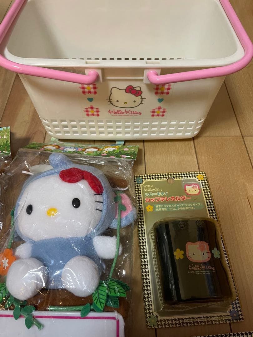 d*3様 【新品未使用】【レア商品】ハローキティ グッズセット計12点セット お