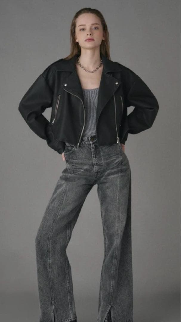 パンツ CURVE PATTERN LOOSE FIT DENIM