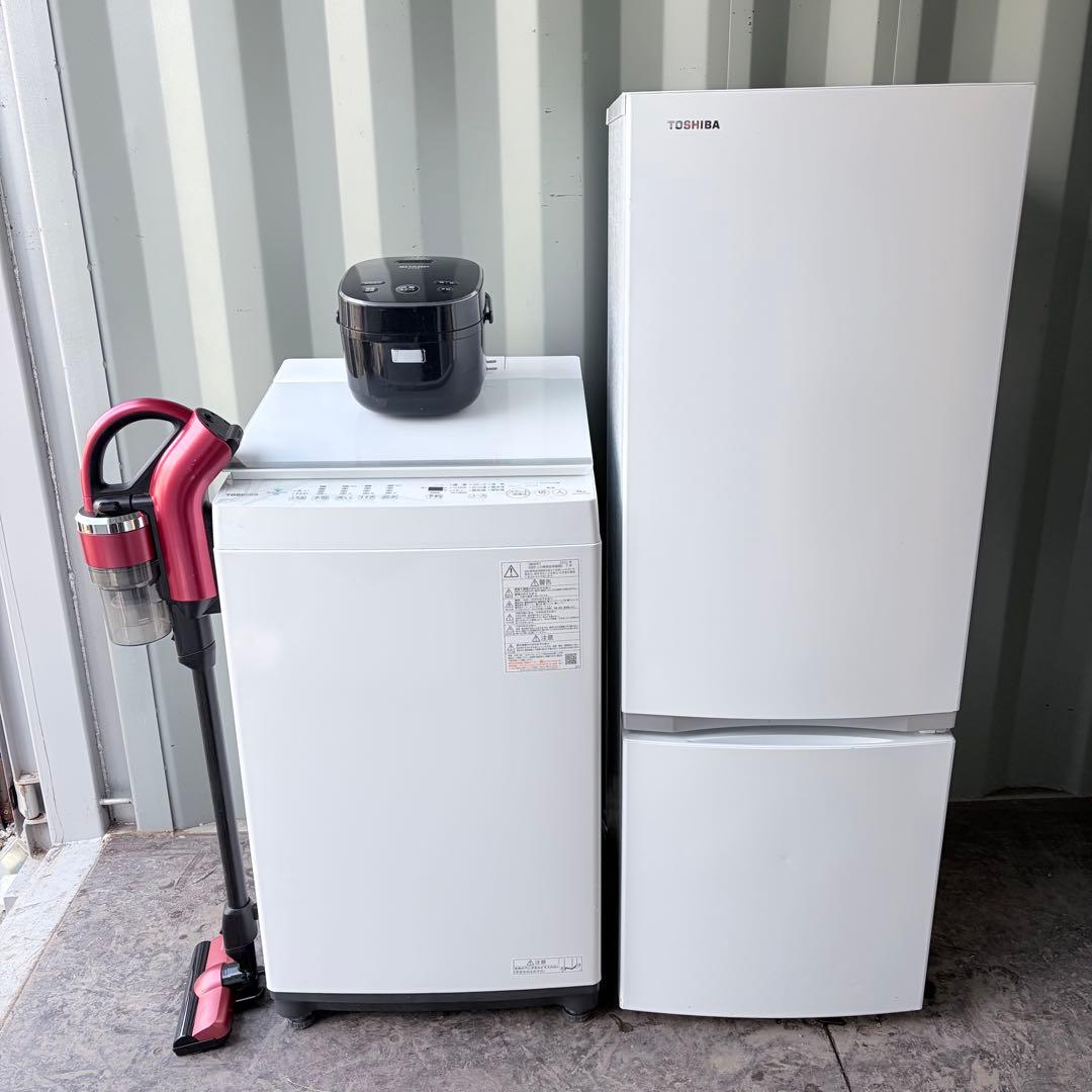 運搬取付無料！純正東芝洗濯機・冷蔵庫・充電式掃除機＋SHARP炊飯器4点セット！