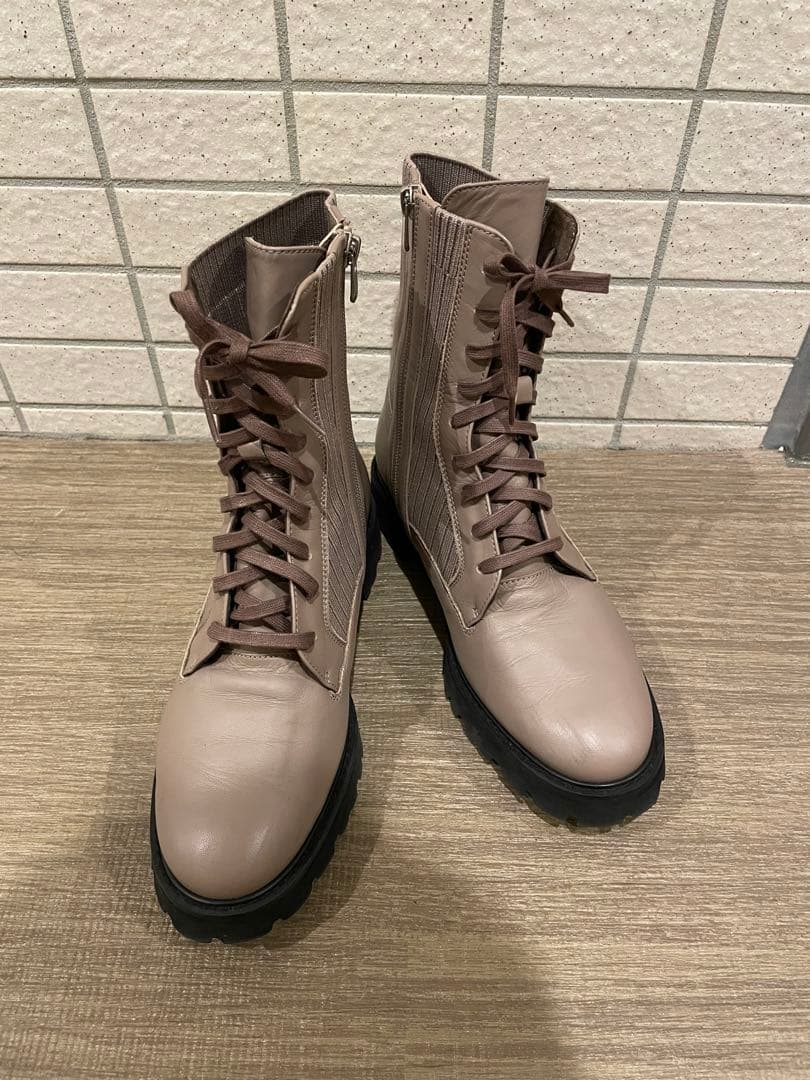 【銀座かねまつ】23.5センチ レースアップブーツ