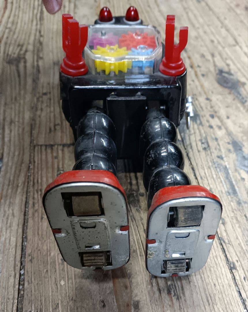 ロボット　玩具　おもちゃ　ブリキ　歯車　黒　赤　ギア