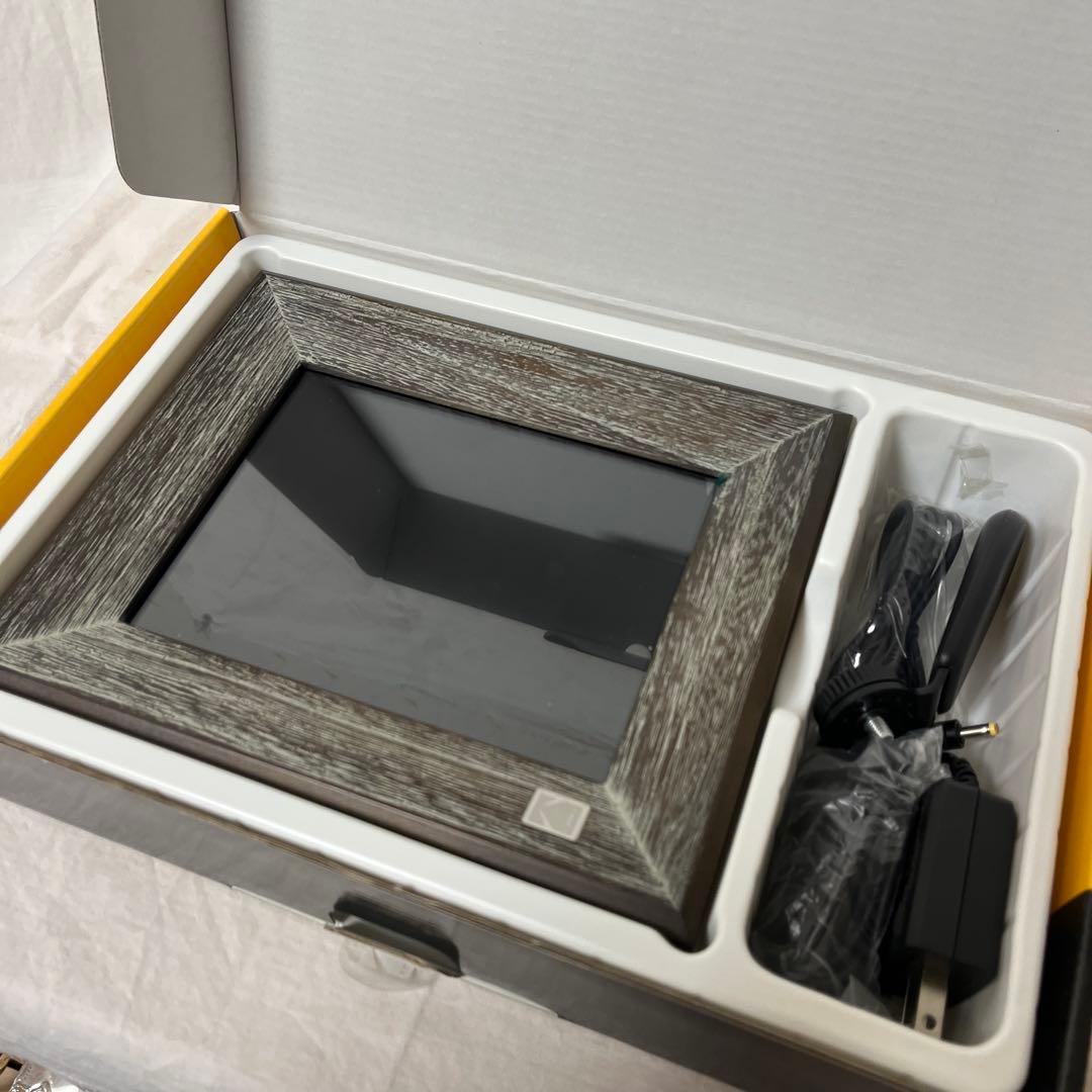 KODAK Wi-Fi対応 8インチフォトフレーム RCF-8013W