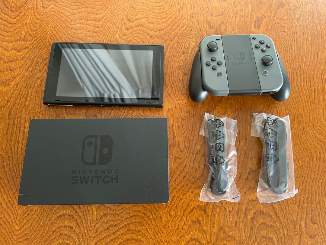 Switch 美品　箱・付属品あり　メモリーカード付き