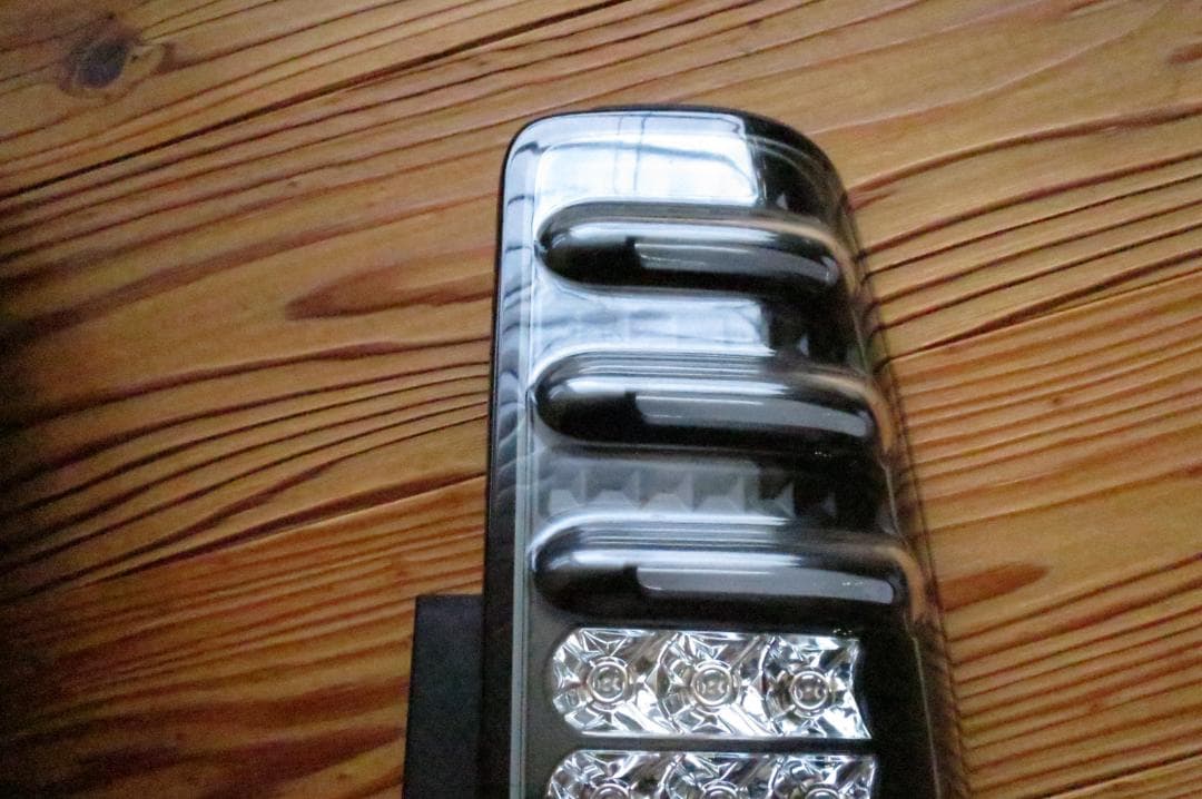 スズキ ジムニーJB23専用MBROLEDテールライト ブラック/クリア