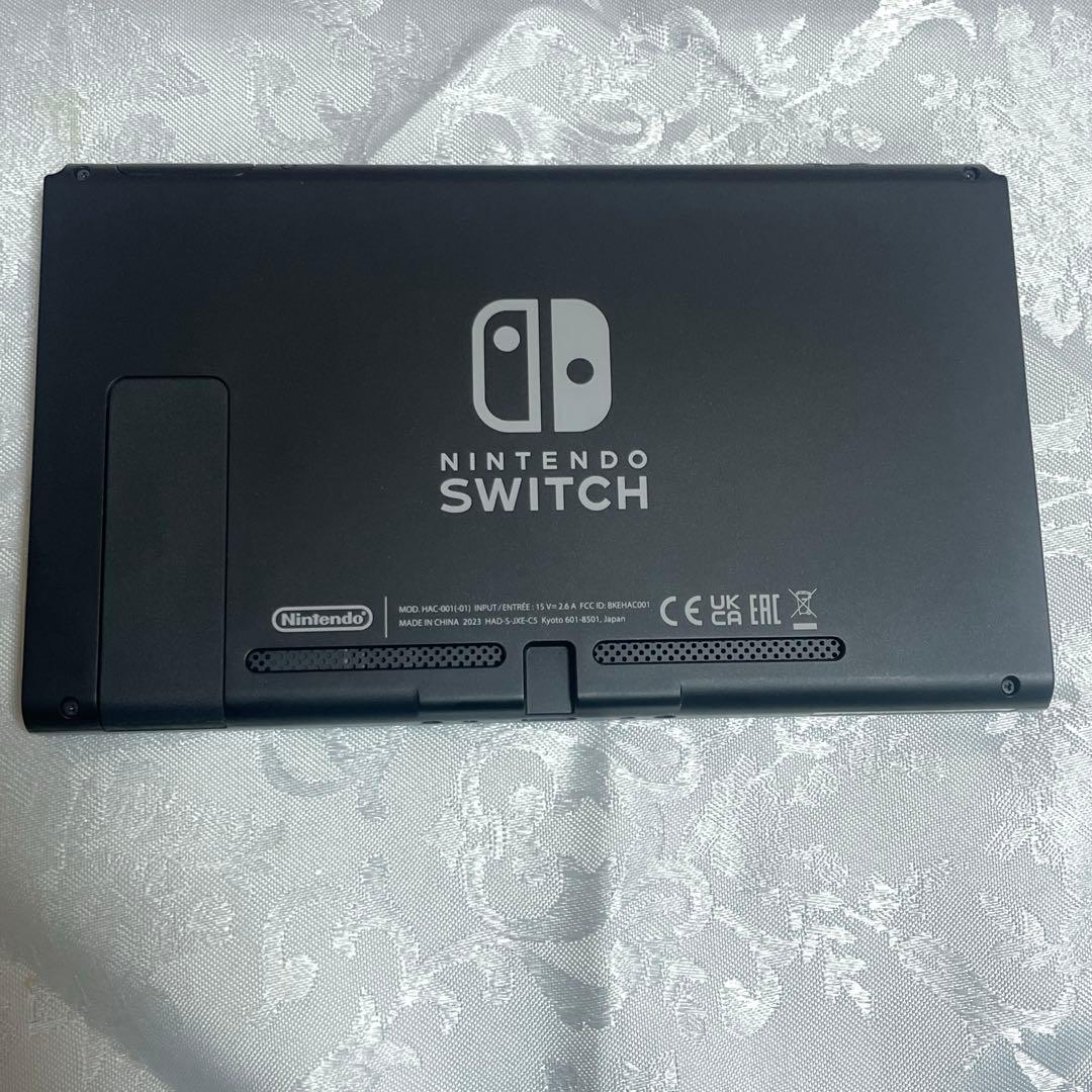 【美品】2023年製 Nintendo Switch 本体 バッテリー拡張モデル