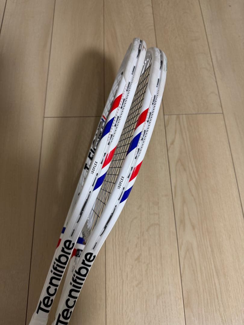 か*さ様 テクニファイバーT-FIGHT 300S グリップサイズ2 2本セット