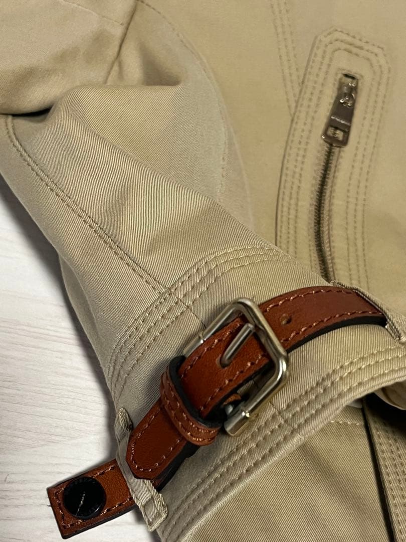 [美品]Burberryバーバリーショート丈トレンチコート