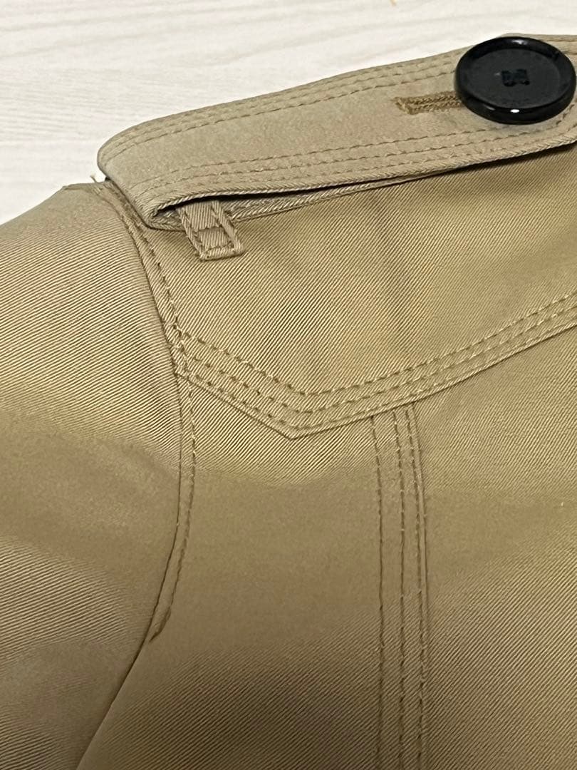 [美品]Burberryバーバリーショート丈トレンチコート