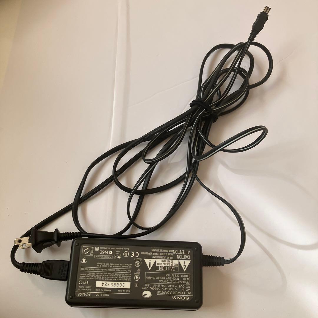 SONY　DCR-TRV17 ビデオカメラ