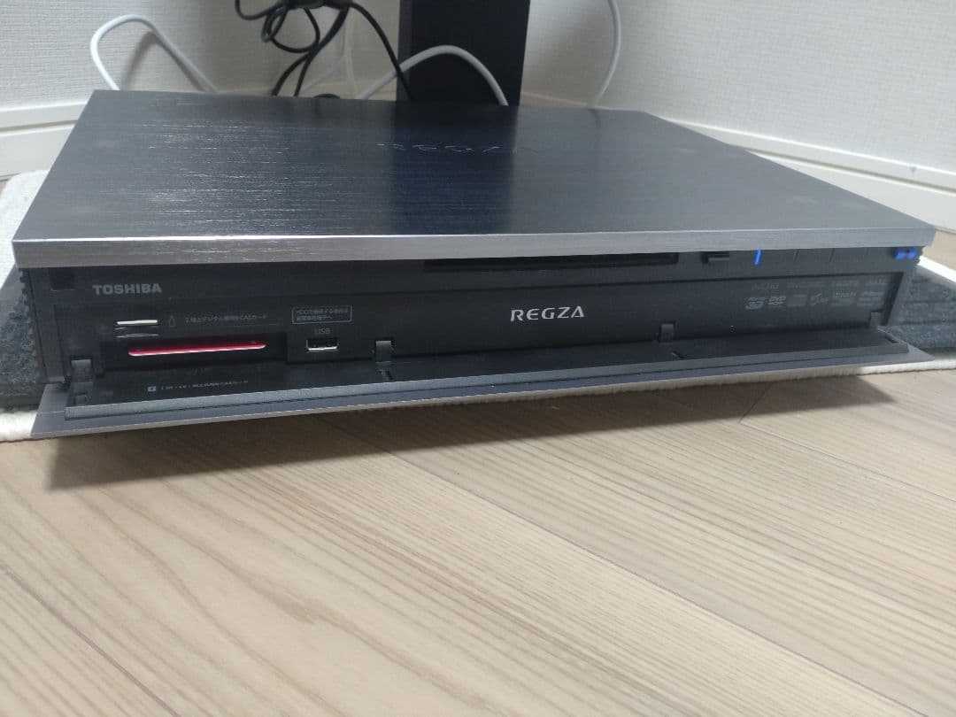 【部品取り用】東芝REGZAタイムシフトマシン(DBR-M190)