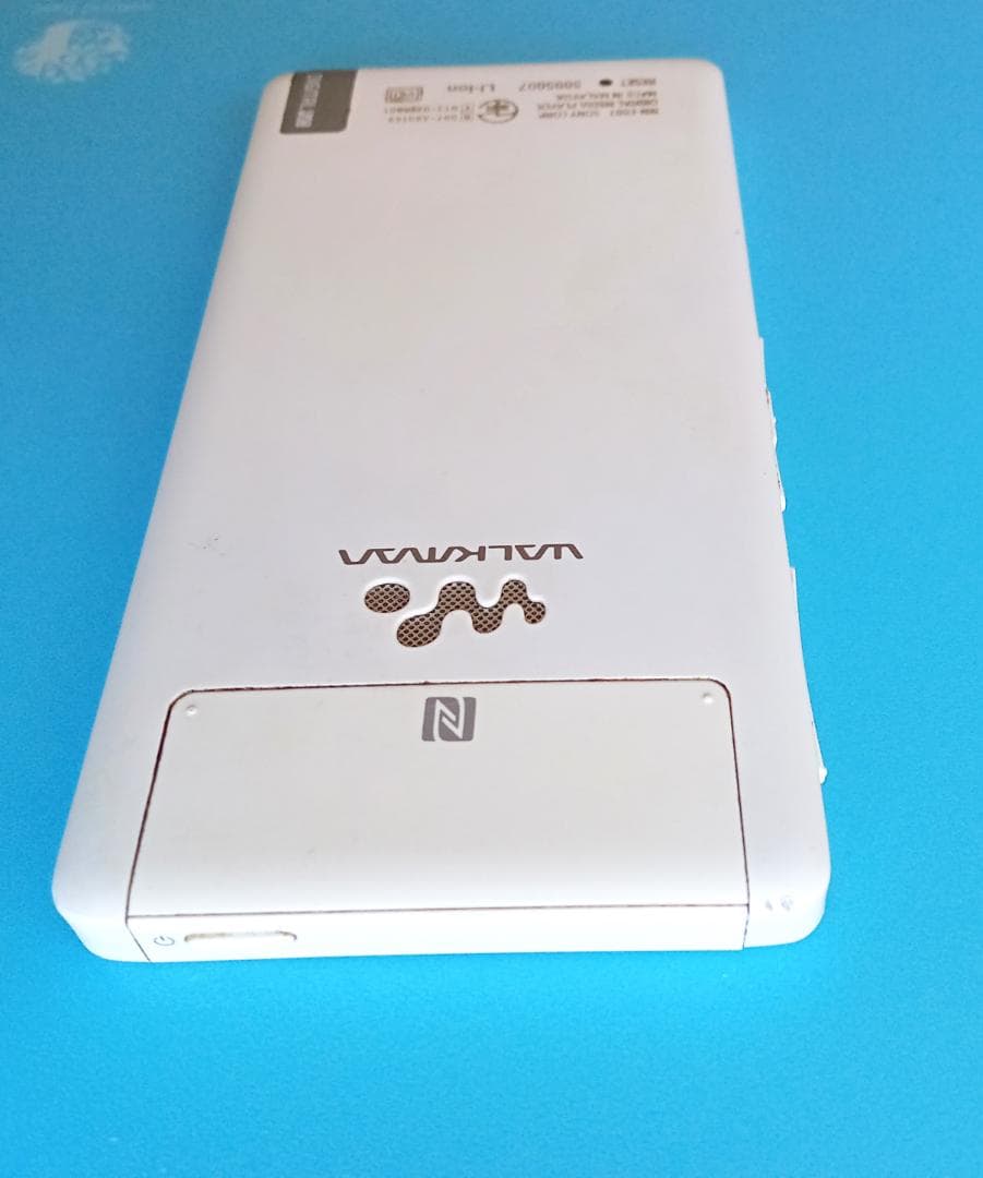 ウォークマン(Walkman) F887 64GB 大容量 ・大画面