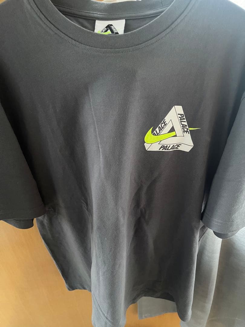 PALACE NIKE TRI SWOOSH T-SHIRT 試着のみ