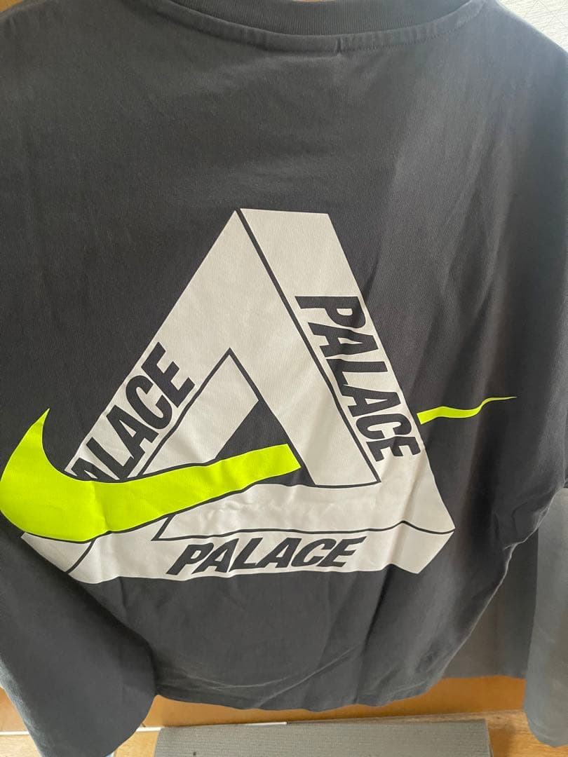 PALACE NIKE TRI SWOOSH T-SHIRT 試着のみ