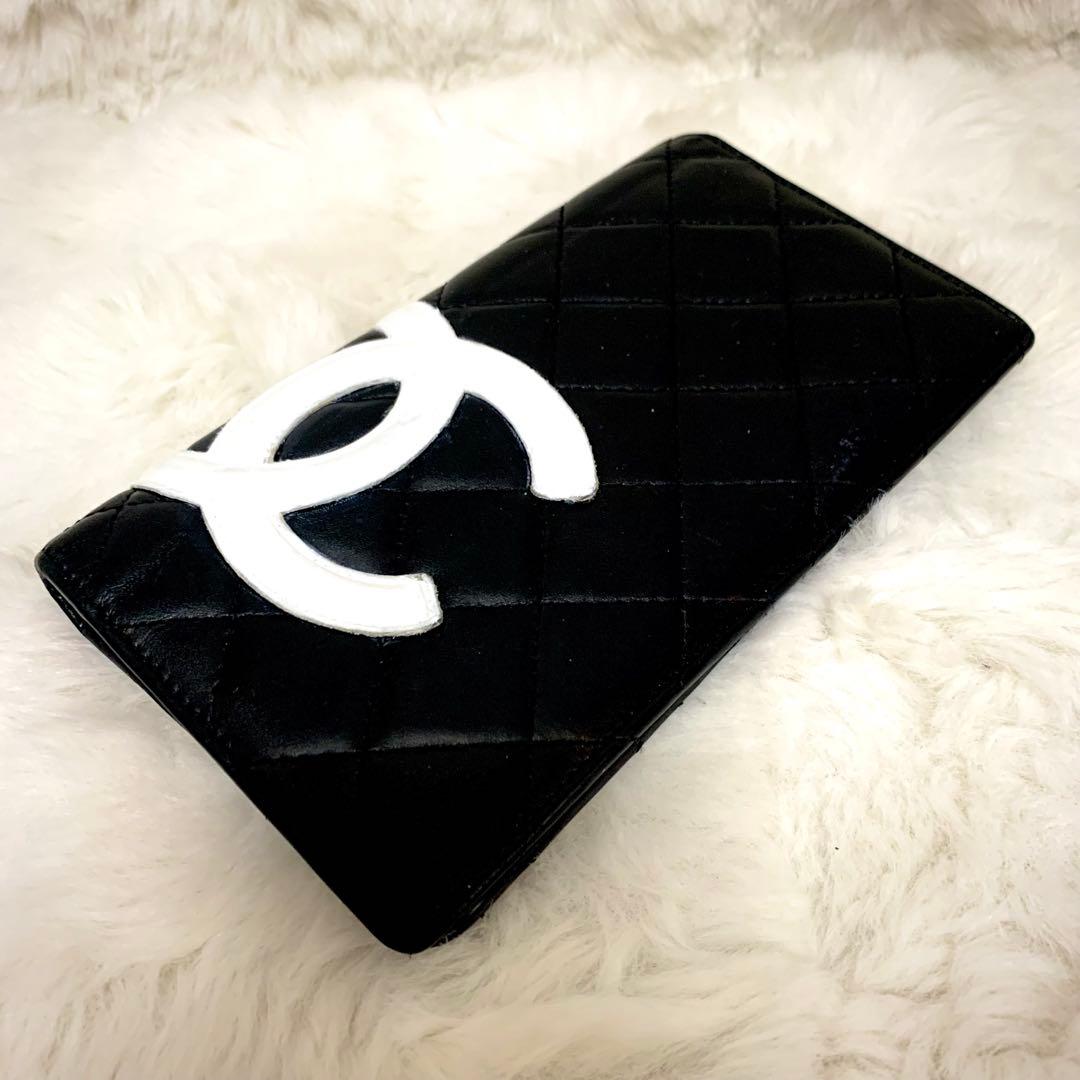 美品！CHANEL カンボンライン 二つ折り財布　黒　ピンク　Ｇカード