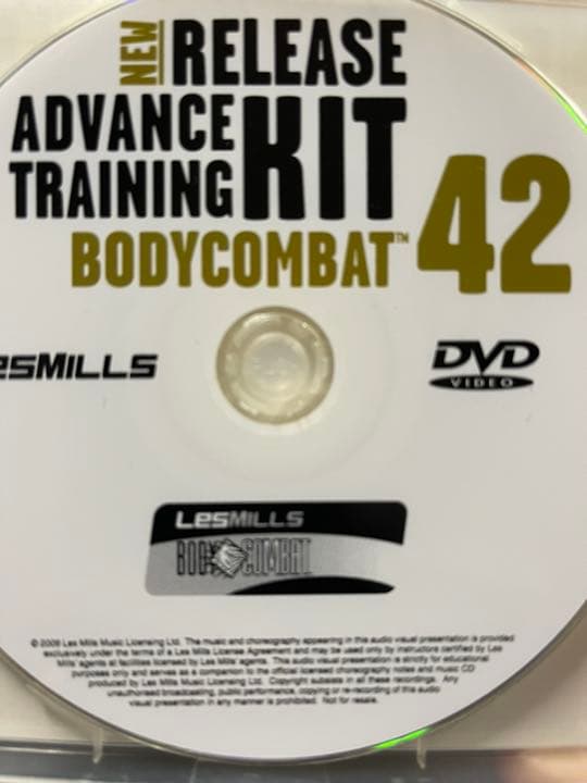 価格急騰中お急ぎ下さい。在庫わずか。 【BODYCOMBAT42】CD DVD