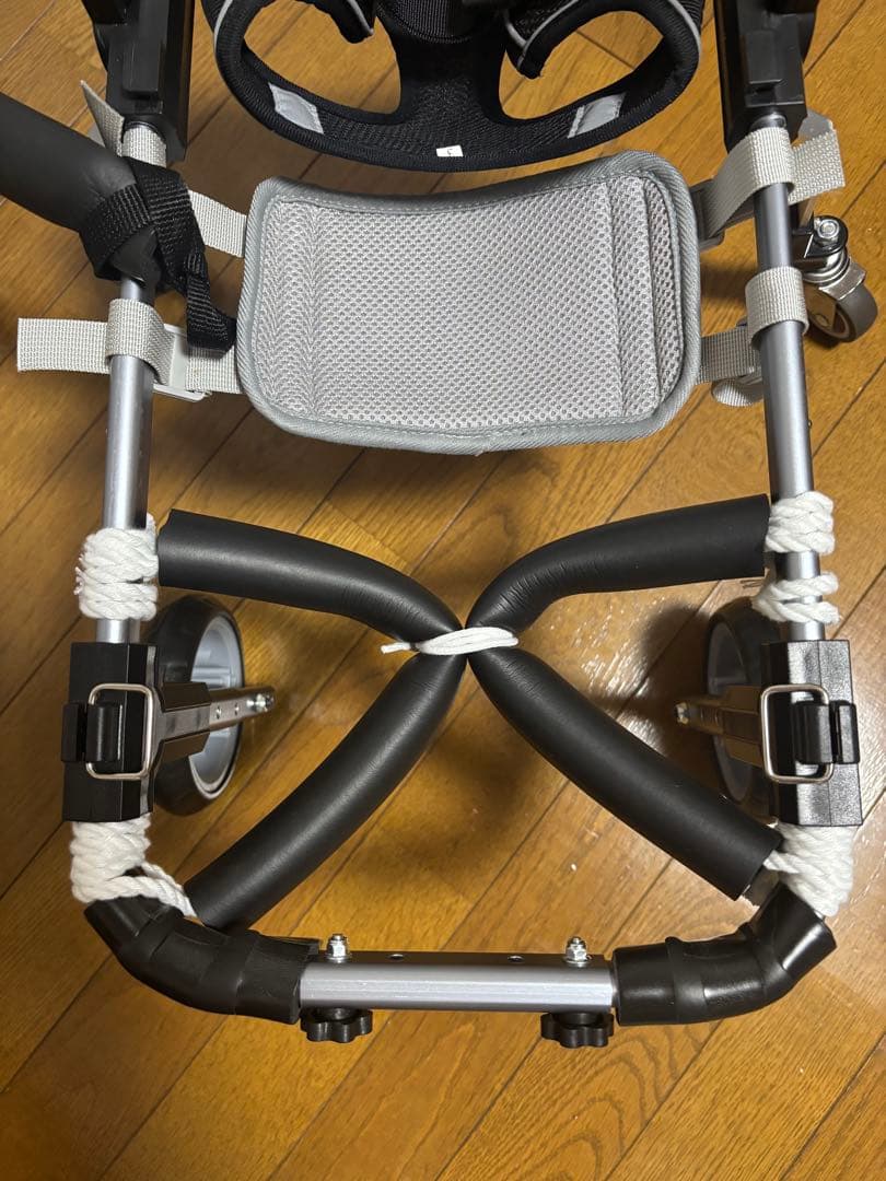 犬用4輪車いす 4輪歩行器　くるくる棒付き