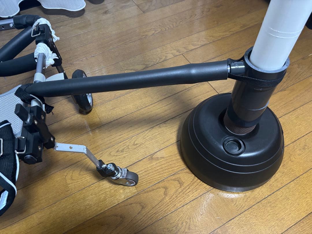 犬用4輪車いす 4輪歩行器　くるくる棒付き