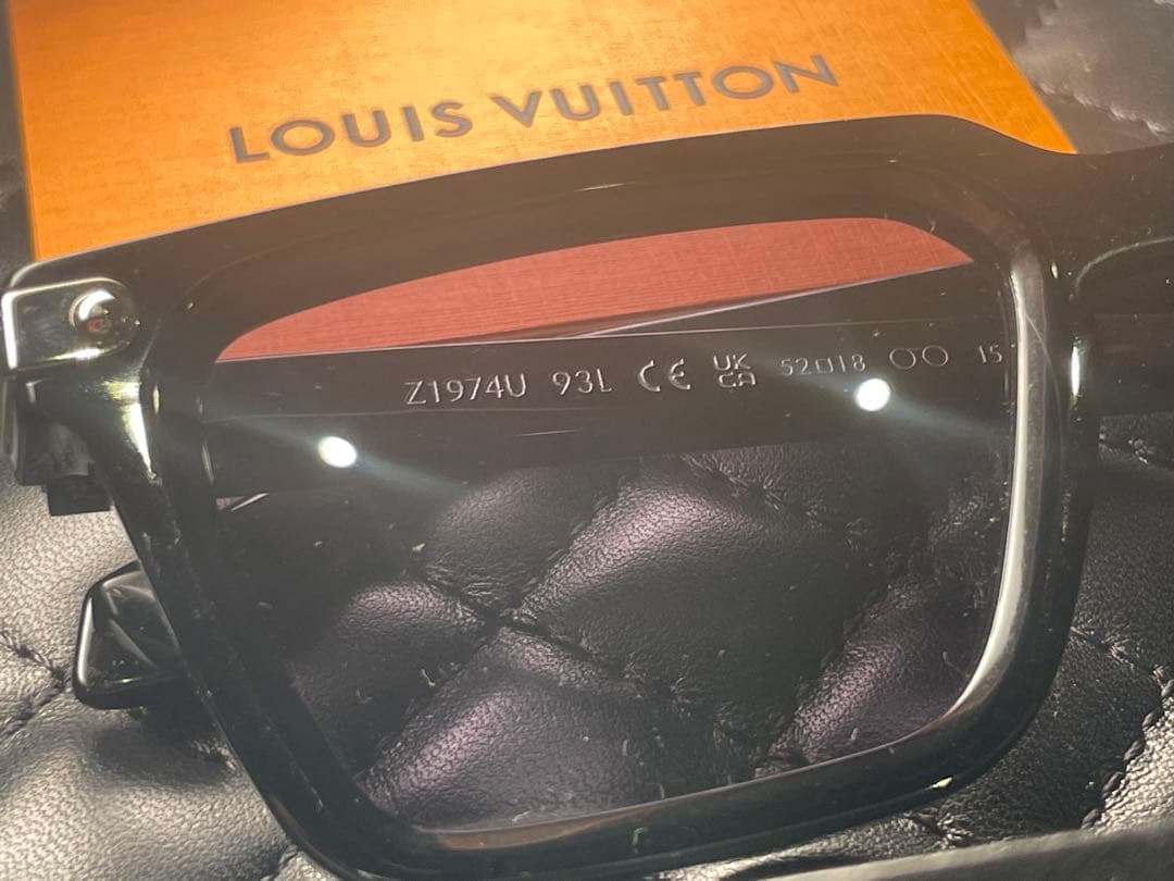 【極美品】LOUISVUITTON ブラック サングラス アセテートZ1974U