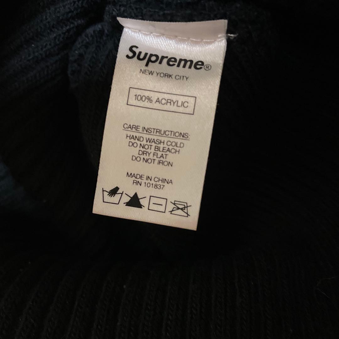 Supreme 黒 ニット帽　ビーニー