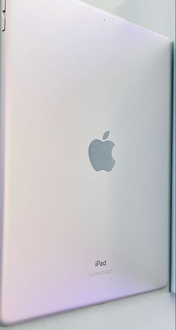 ス*ル様 iPad 第9世代 10.2インチ 64GB+ Apple Penci