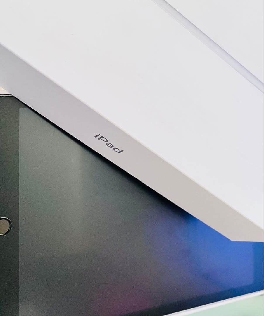 ス*ル様 iPad 第9世代 10.2インチ 64GB+ Apple Penci