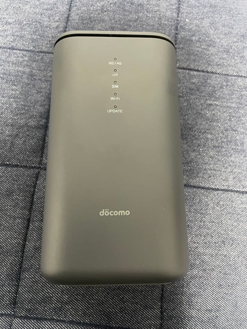docomo HR02 5Gルーター 本体