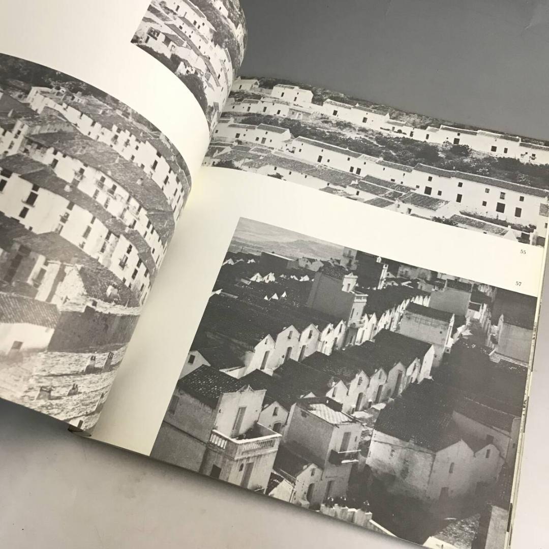 洋書 ARCHITECTURE WITHOUT ARCHITECTS