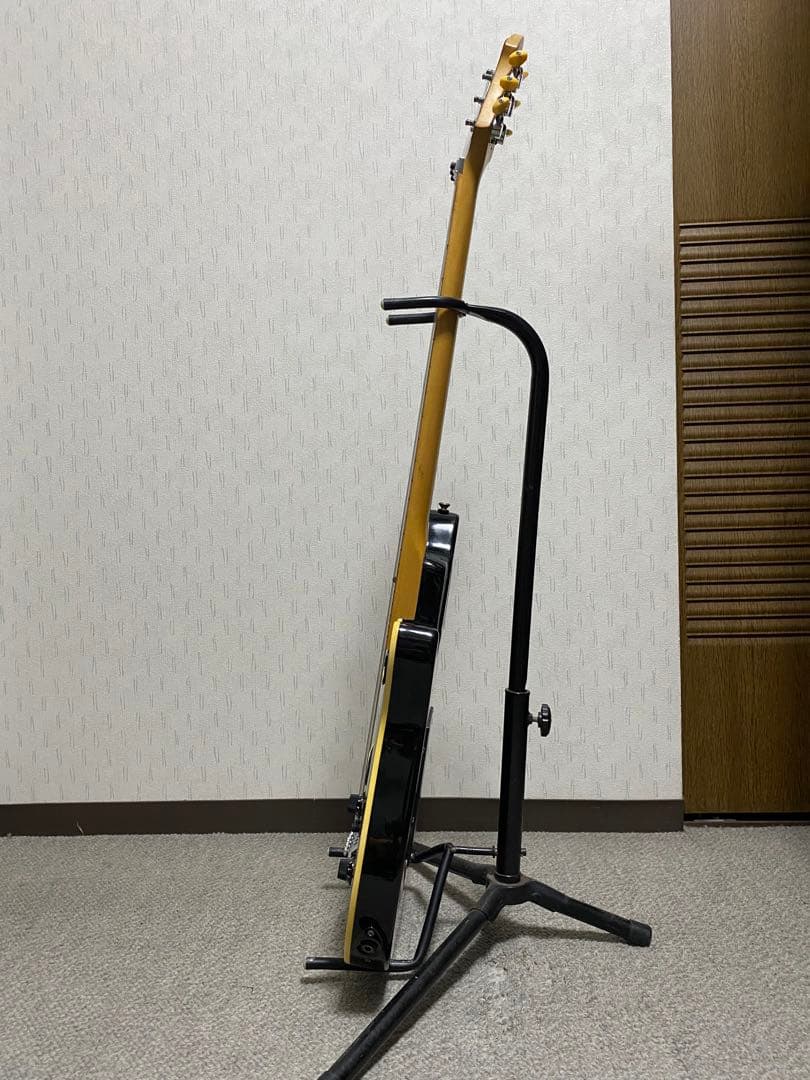 キンバリーEVHコピーモデル