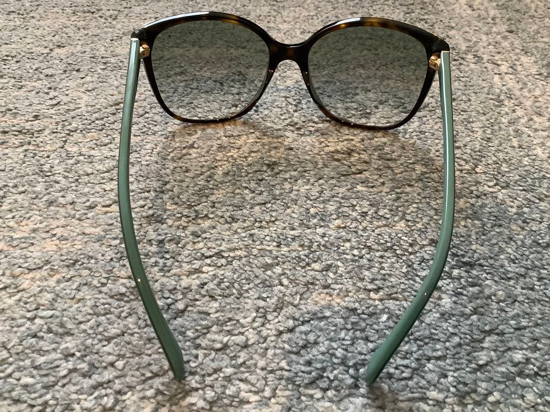 プラダ　PRADA サングラス