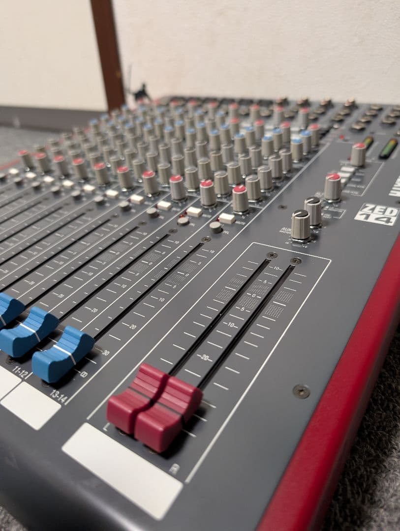 ALLEN & HEATH ZED 14 アナログミキサー
