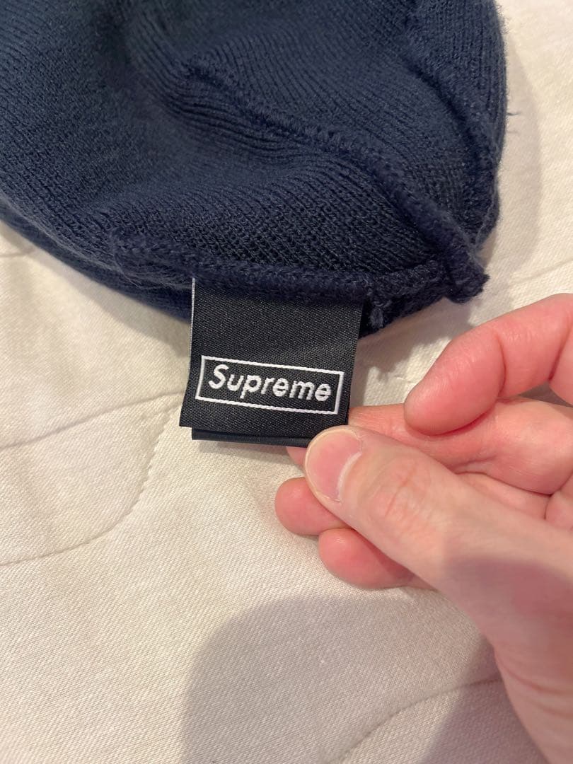 Supreme ネイビー ビーニー World Famous刺繍