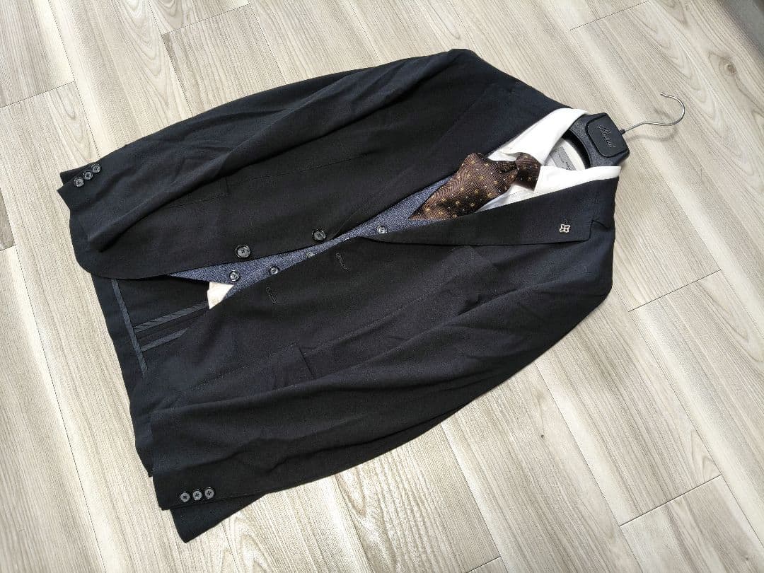 TAGLIATORE 46 極美品 ブラック ジャケット