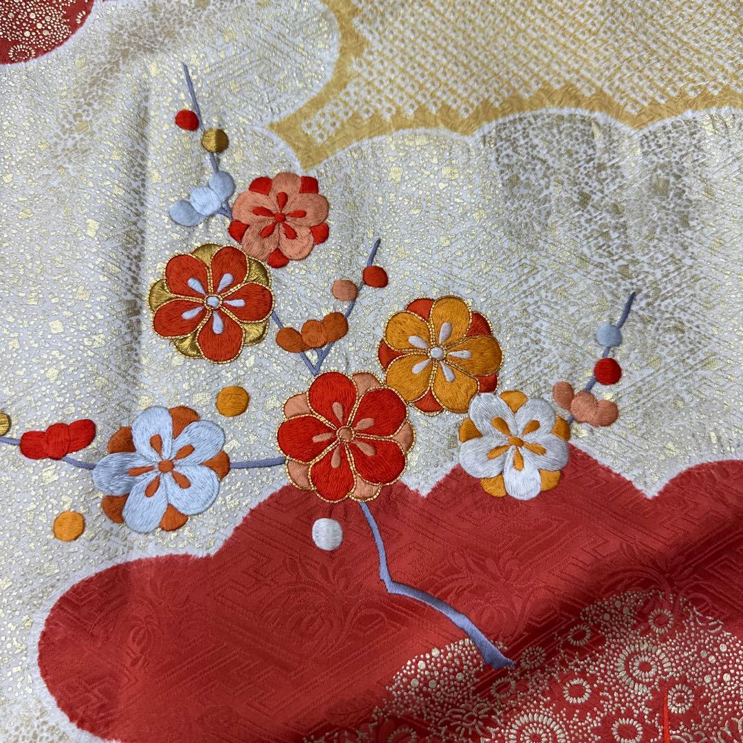 桜のマーチ　桶絞り 染め分け 総刺繍 金彩 振袖