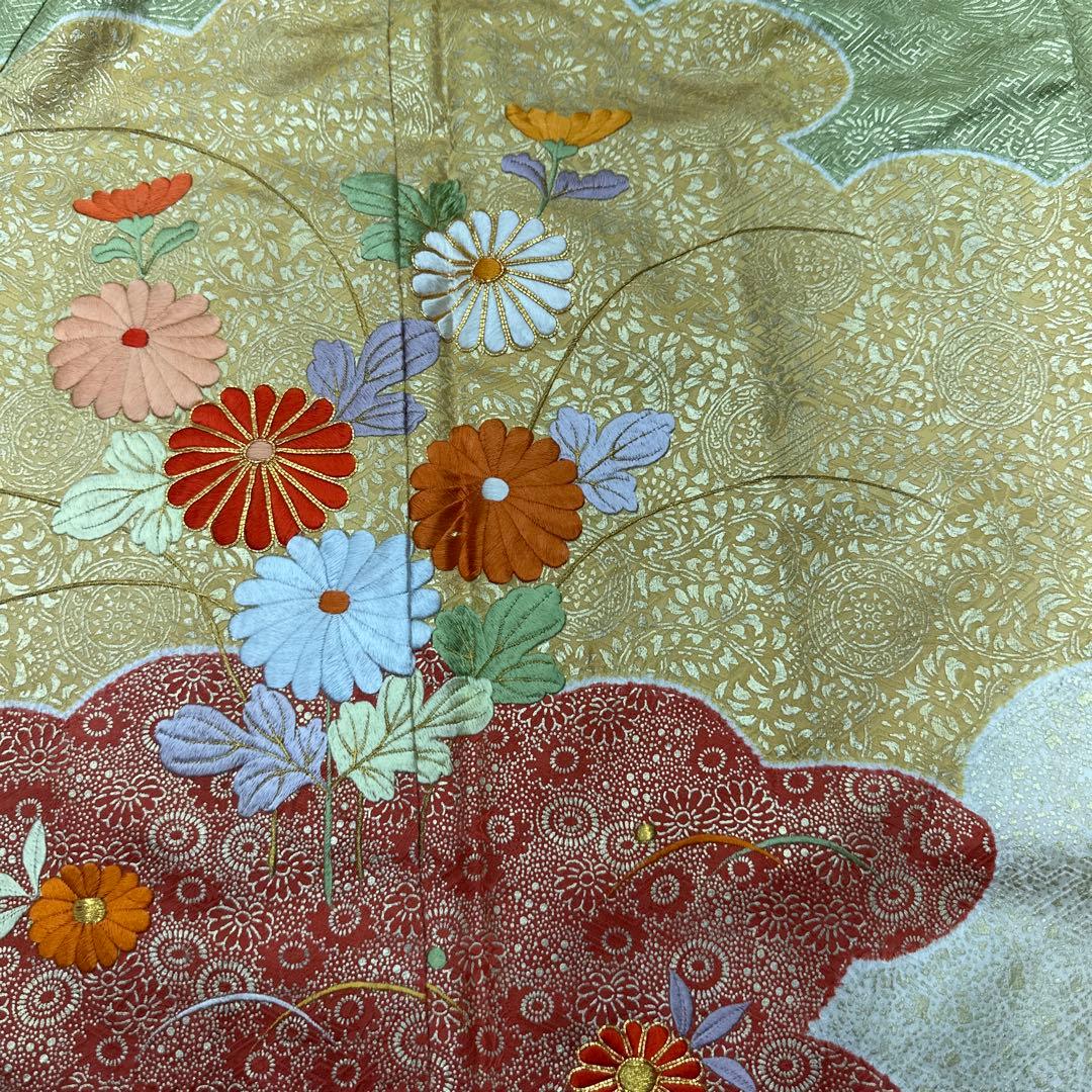 桜のマーチ　桶絞り 染め分け 総刺繍 金彩 振袖