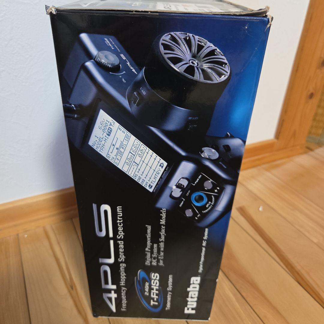 最終価格　フタバ　ラジコン送信機　T4PLS 　中古　新品コロナ受信機付き